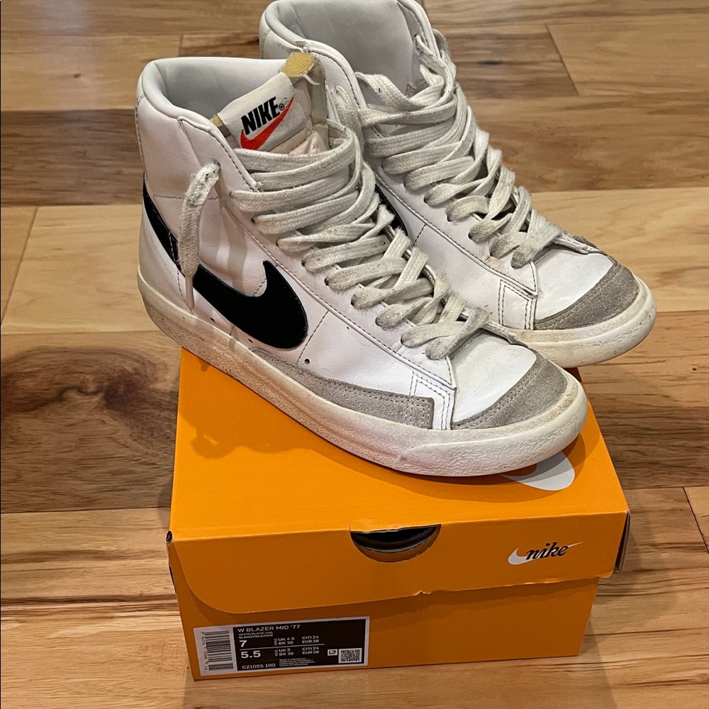 Nike Blazers Mid ‘77